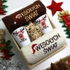 ZESTAW PREZENT ŚWIĄTECZNY KUBKI LATTE RĘCZNIKI W SKRZYNCE ŚWIĘTA MIKOŁAJ