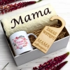 KOMPLET DLA MAMY RĘCZNIK Z HAFTEM + KUBEK 330ml NA PREZENT DZIEŃ MATKI MAMA