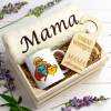 KOMPLET DLA MAMY RĘCZNIK Z HAFTEM + KUBEK 330ml NA PREZENT DZIEŃ MATKI MAMA