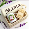 KOMPLET DLA MAMY RĘCZNIK Z HAFTEM + KUBEK 330ml NA PREZENT DZIEŃ MATKI MAMA