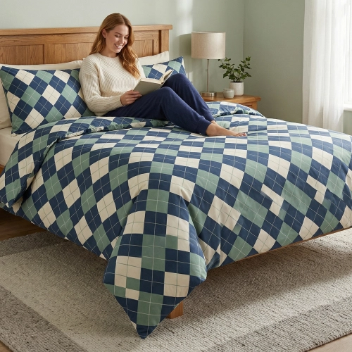 Relaks na łóżku z wygodną pościelą bawełnianą J&W we wzór kraty argyle.