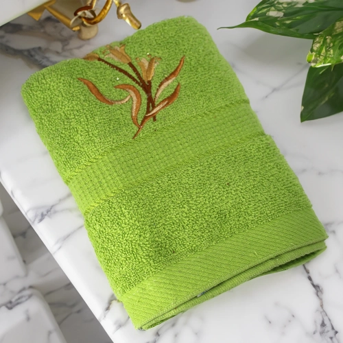 GRUBY RĘCZNIK KĄPIELOWY 50x100cm z HAFTEM 450/m2 CHŁONNY