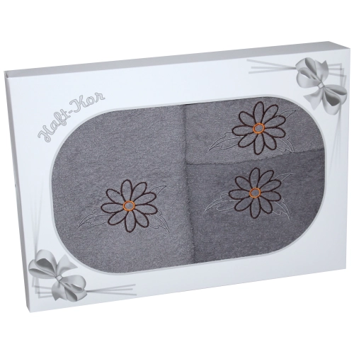 PREZENT KOMPLET TRZECH GRUBYCH RĘCZNIKÓW Z HAFTEM