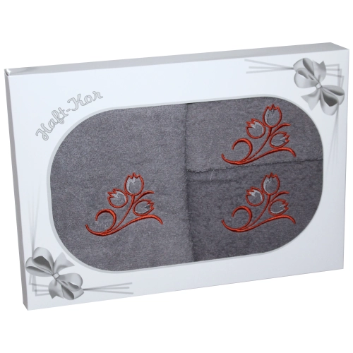 PREZENT KOMPLET TRZECH GRUBYCH RĘCZNIKÓW Z HAFTEM