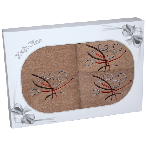 PREZENT KOMPLET TRZECH GRUBYCH RĘCZNIKÓW Z HAFTEM