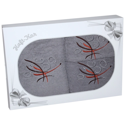 PREZENT KOMPLET TRZECH GRUBYCH RĘCZNIKÓW Z HAFTEM