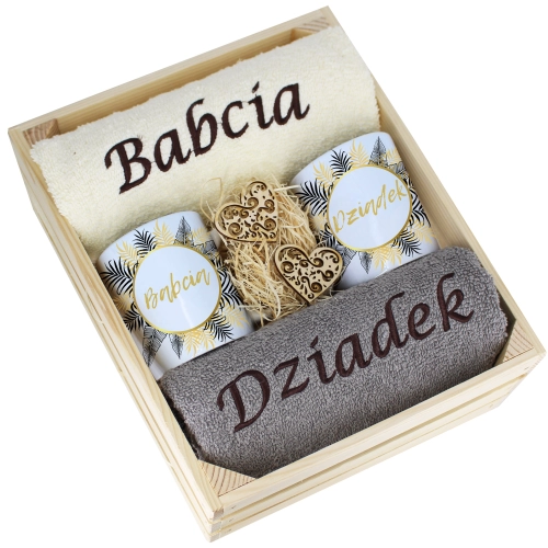 IDEALNY PREZENT - ZESTAW RĘCZNIKI + KUBKI BABCIA i DZIADEK