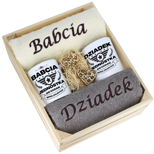 IDEALNY PREZENT - ZESTAW RĘCZNIKI + KUBKI BABCIA i DZIADEK