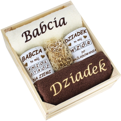 IDEALNY PREZENT - ZESTAW RĘCZNIKI + KUBKI BABCIA i DZIADEK