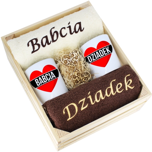 IDEALNY PREZENT - ZESTAW RĘCZNIKI + KUBKI BABCIA i DZIADEK