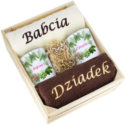 IDEALNY PREZENT - ZESTAW RĘCZNIKI + KUBKI BABCIA i DZIADEK