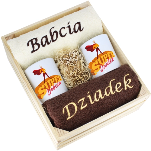 IDEALNY PREZENT - ZESTAW RĘCZNIKI + KUBKI BABCIA i DZIADEK