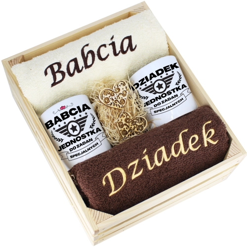 IDEALNY PREZENT - ZESTAW RĘCZNIKI + KUBKI BABCIA i DZIADEK