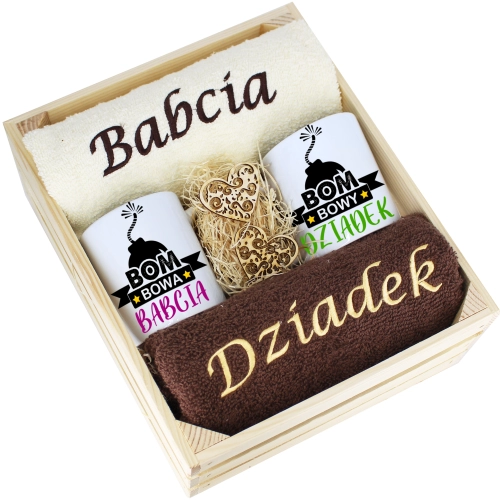 IDEALNY PREZENT - ZESTAW RĘCZNIKI + KUBKI BABCIA i DZIADEK