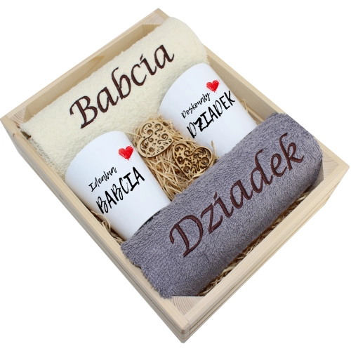 ZESTAW RĘCZNIKI KUBKI LATTE BABCIA DZIADEK PREZENT