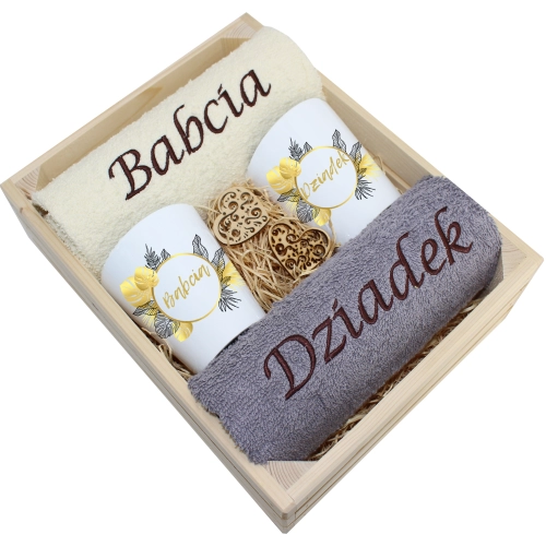 ZESTAW RĘCZNIKI KUBKI LATTE BABCIA DZIADEK PREZENT
