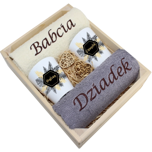 ZESTAW RĘCZNIKI KUBKI LATTE BABCIA DZIADEK PREZENT