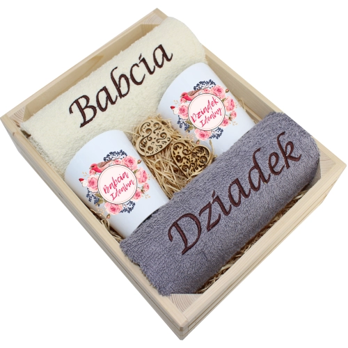 ZESTAW RĘCZNIKI KUBKI LATTE BABCIA DZIADEK PREZENT