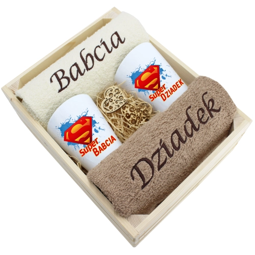 ZESTAW RĘCZNIKI KUBKI LATTE BABCIA DZIADEK PREZENT