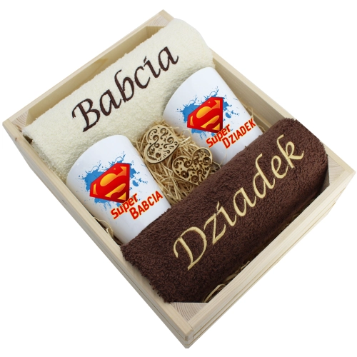 ZESTAW RĘCZNIKI KUBKI LATTE BABCIA DZIADEK PREZENT