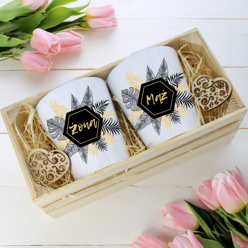 PREZENT ŚLUBNY ZESTAW KUBKÓW LATTE ŻONA i MĄŻ W SKRZYNCE KOMPLET KUBKI