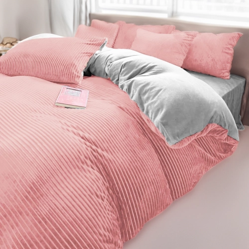 KOMPLET POŚCIELI 200x220 PLUSZ MIŚ ZIMOWA POLAROWA CIEPŁA MIKROFIBRA PASY