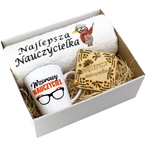 PREZENT DZIEŃ NAUCZYCIELA WYCHOWAWCY KUBEK RĘCZNIK