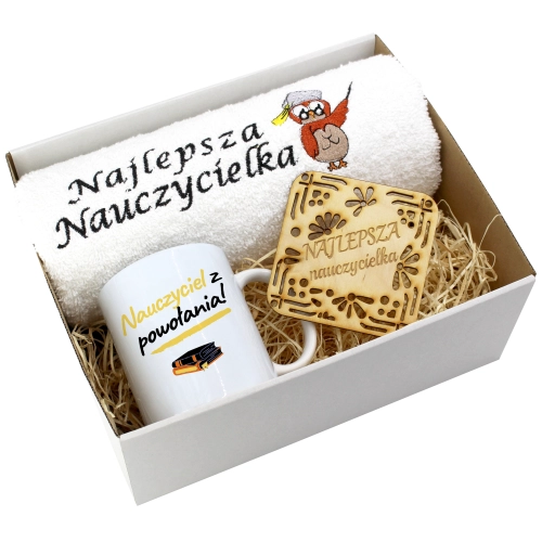 PREZENT DZIEŃ NAUCZYCIELA WYCHOWAWCY KUBEK RĘCZNIK