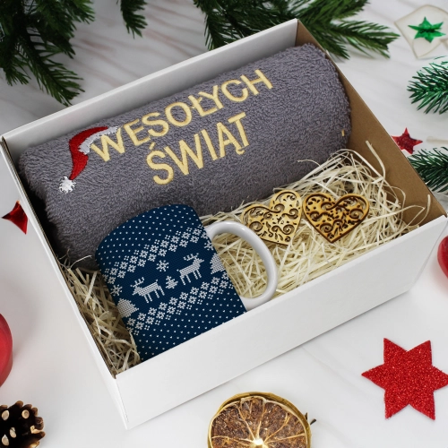 PREZENT NA ŚWIĘTA KUBEK + RĘCZNIK Z HAFTEM ŚWIĄTECZNY ZESTAW MIKOŁAJ