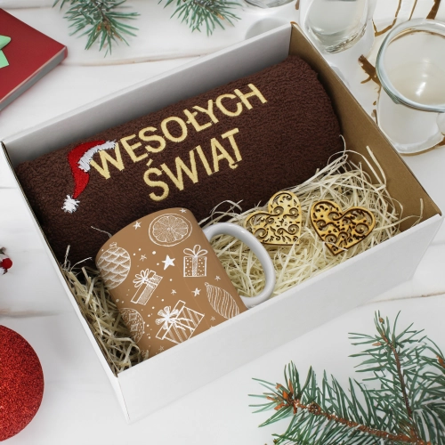 PREZENT NA ŚWIĘTA KUBEK + RĘCZNIK Z HAFTEM ŚWIĄTECZNY ZESTAW MIKOŁAJ