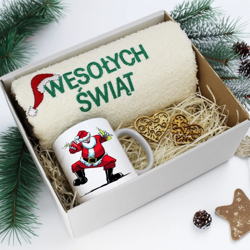 PREZENT NA ŚWIĘTA KUBEK + RĘCZNIK Z HAFTEM ŚWIĄTECZNY ZESTAW MIKOŁAJ
