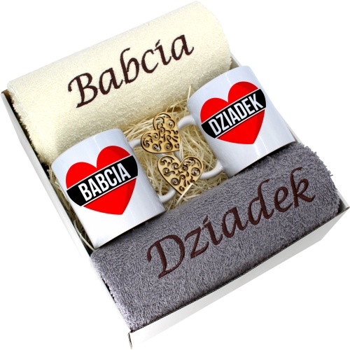 PREZENT DZIEŃ BABCI I DZIADKA RĘCZNIKI KUBKI HAFT