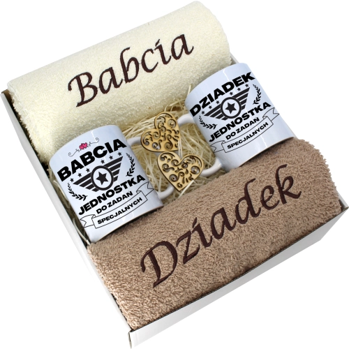 PREZENT DZIEŃ BABCI I DZIADKA RĘCZNIKI KUBKI HAFT