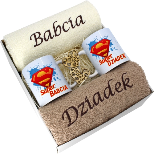 PREZENT DZIEŃ BABCI I DZIADKA RĘCZNIKI KUBKI HAFT