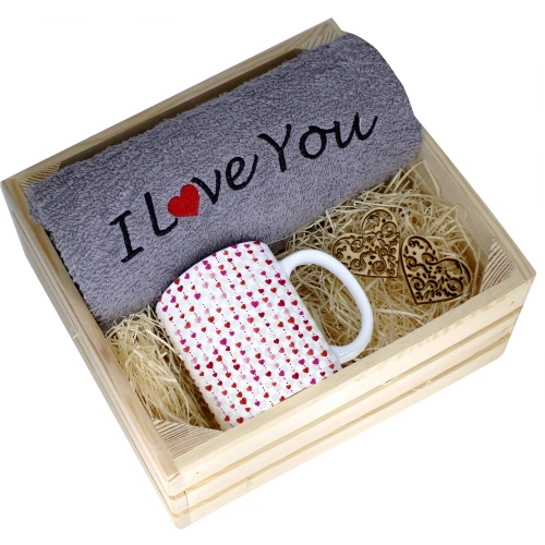 KOMPLET PREZENT KUBEK RĘCZNIK SKRZYNKA WALENTYNKI