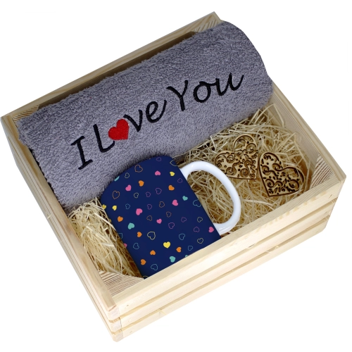 KOMPLET PREZENT KUBEK RĘCZNIK SKRZYNKA WALENTYNKI