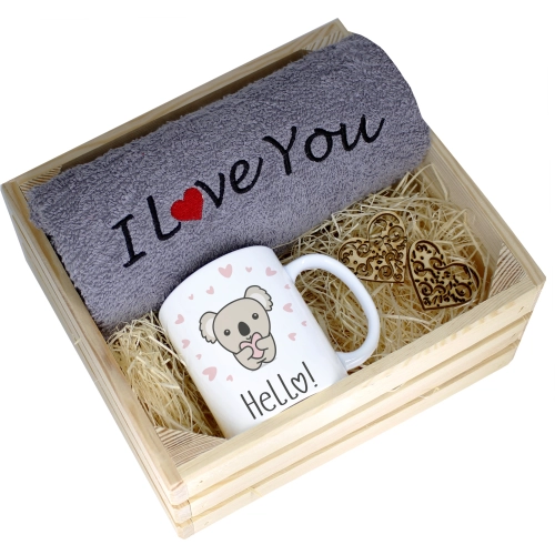 KOMPLET PREZENT KUBEK RĘCZNIK SKRZYNKA WALENTYNKI