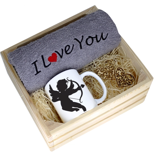 KOMPLET PREZENT KUBEK RĘCZNIK SKRZYNKA WALENTYNKI