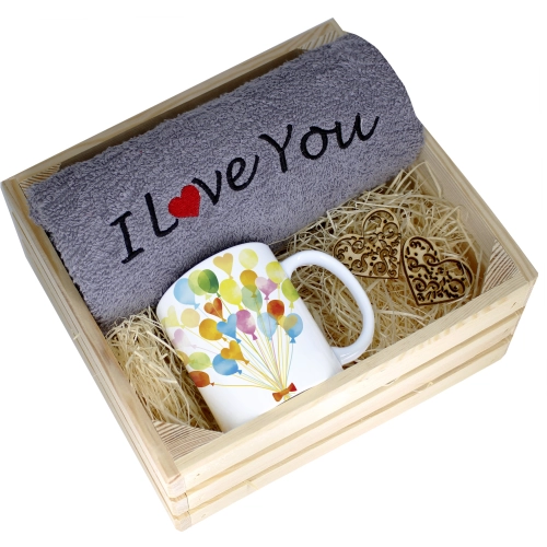 KOMPLET PREZENT KUBEK RĘCZNIK SKRZYNKA WALENTYNKI