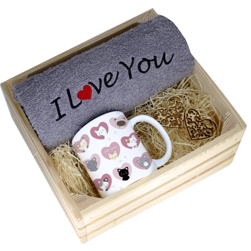 KOMPLET PREZENT KUBEK RĘCZNIK SKRZYNKA WALENTYNKI