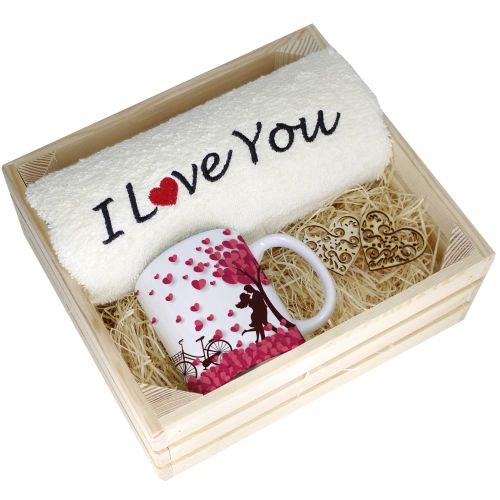 KOMPLET PREZENT KUBEK RĘCZNIK SKRZYNKA WALENTYNKI