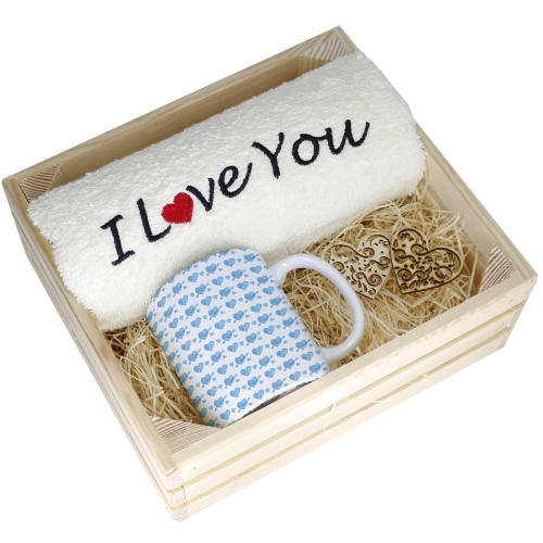 KOMPLET PREZENT KUBEK RĘCZNIK SKRZYNKA WALENTYNKI