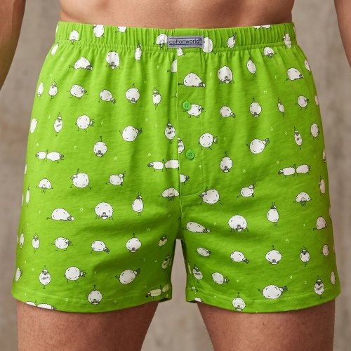 Zielone bokserki męskie wzorzyste 100% bawełna owce na modelu Cotton World