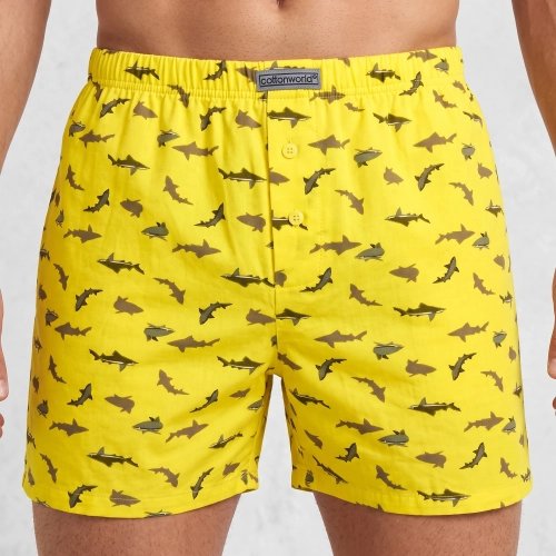 Żółte bokserki męskie wzorzyste 100% bawełna rekiny na modelu Cotton World