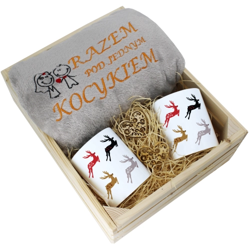 PREZENT ŚWIĄTECZNY ZESTAW KOC 160x200 + KUBKI