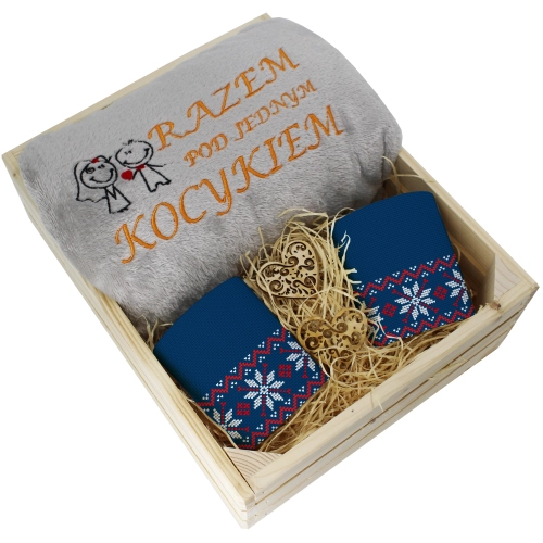 PREZENT ŚWIĄTECZNY ZESTAW KOC 160x200 + KUBKI