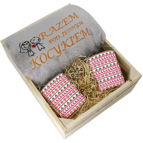 PREZENT ŚWIĄTECZNY ZESTAW KOC 160x200 + KUBKI