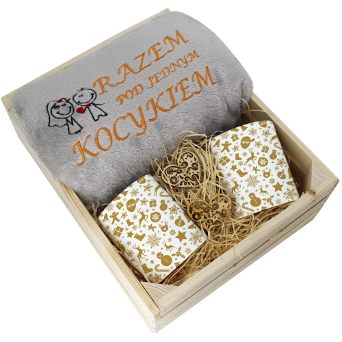 PREZENT ŚWIĄTECZNY ZESTAW KOC 160x200 + KUBKI