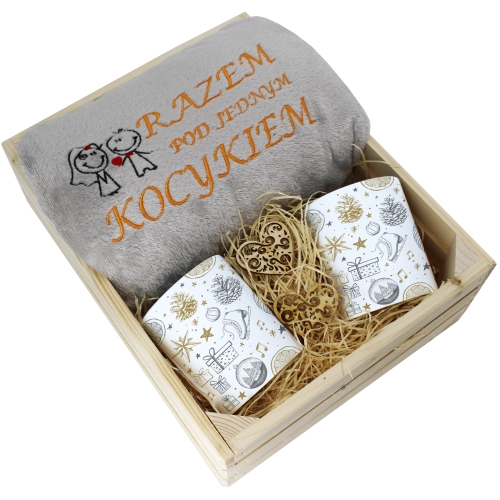 PREZENT ŚWIĄTECZNY ZESTAW KOC 160x200 + KUBKI