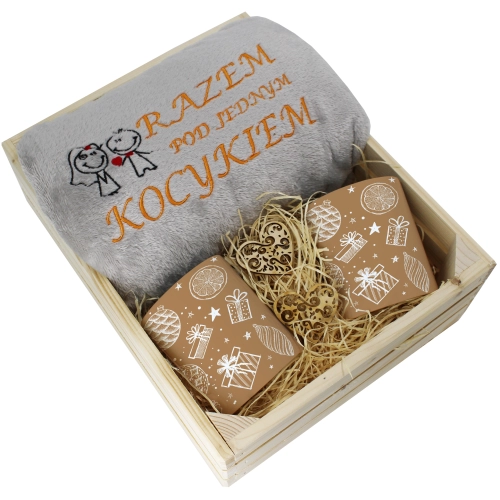 PREZENT ŚWIĄTECZNY ZESTAW KOC 160x200 + KUBKI